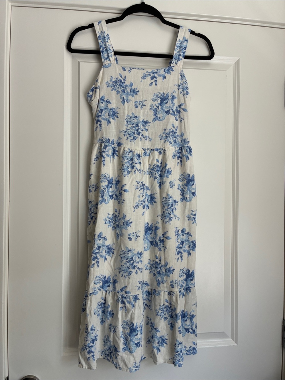 Blue and White Floral Midi Dress - Picture 3 of 4